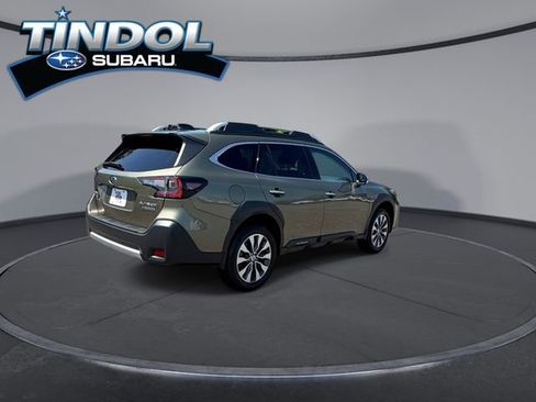 Certified 2025 Subaru Outback Touring AWD/4WD image 8