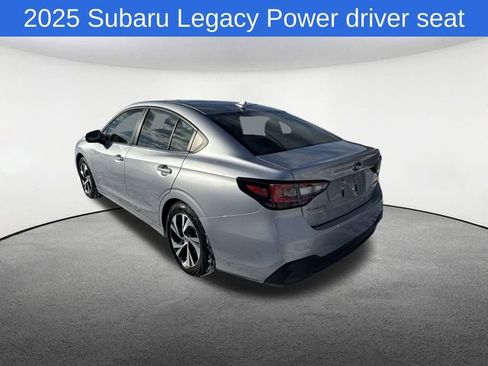 Used 2025 Subaru Legacy Premium image 14
