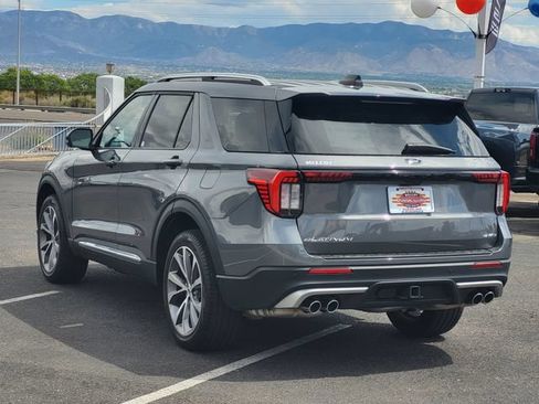 Used 2025 Ford Explorer Platinum w/ Ultimate Package AWD/4WD image 16