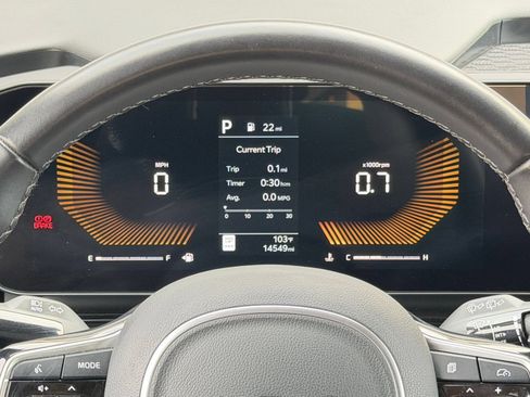 Used 2026 Kia Carnival FWD image 43