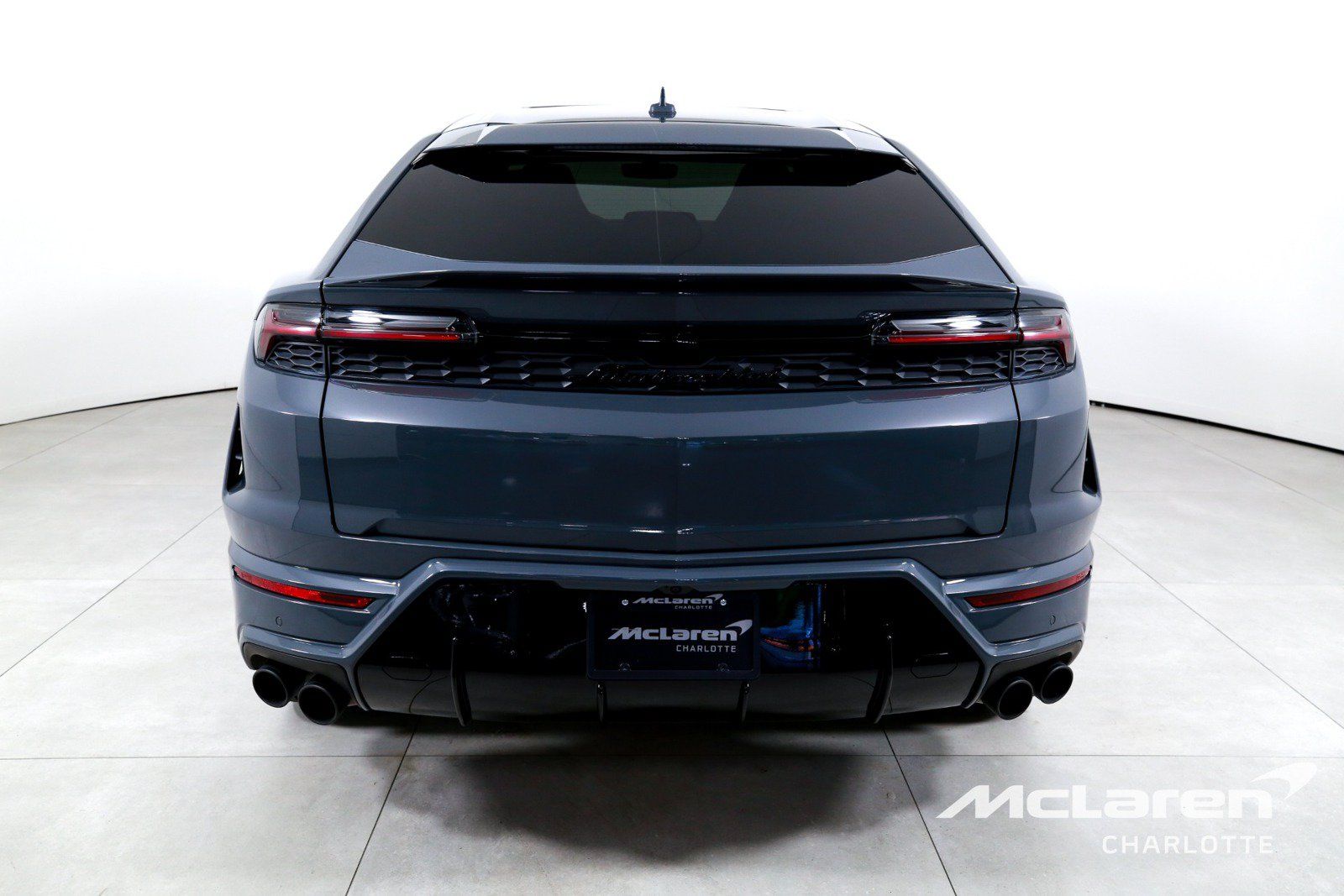 Used 2025 Lamborghini Urus S AWD/4WD image 7