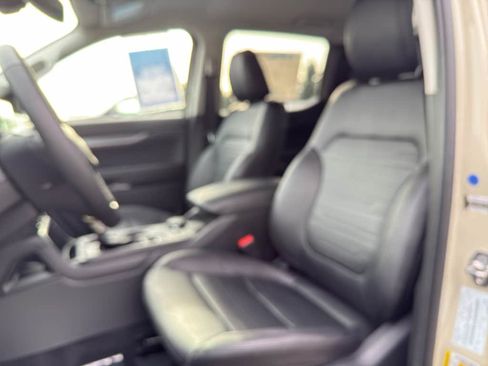 New 2025 Ford Ranger Lariat w/ FX4 Off-Road Package image 15