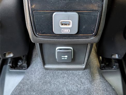 New 2026 Jeep Compass Limited AWD/4WD image 11