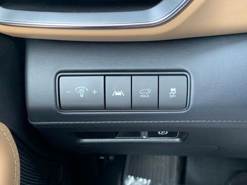 Certified 2023 Hyundai Santa Fe Calligraphy w/ Winter Weather Package image 29