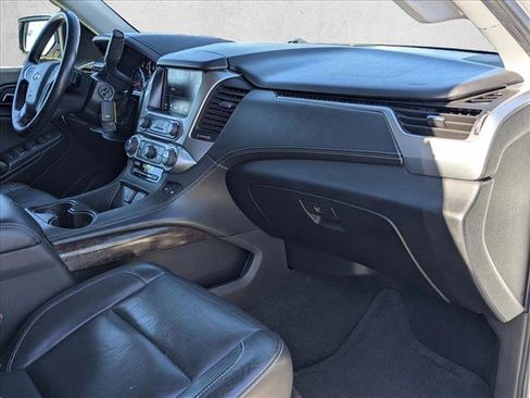 Used 2016 Chevrolet Tahoe LT image 23