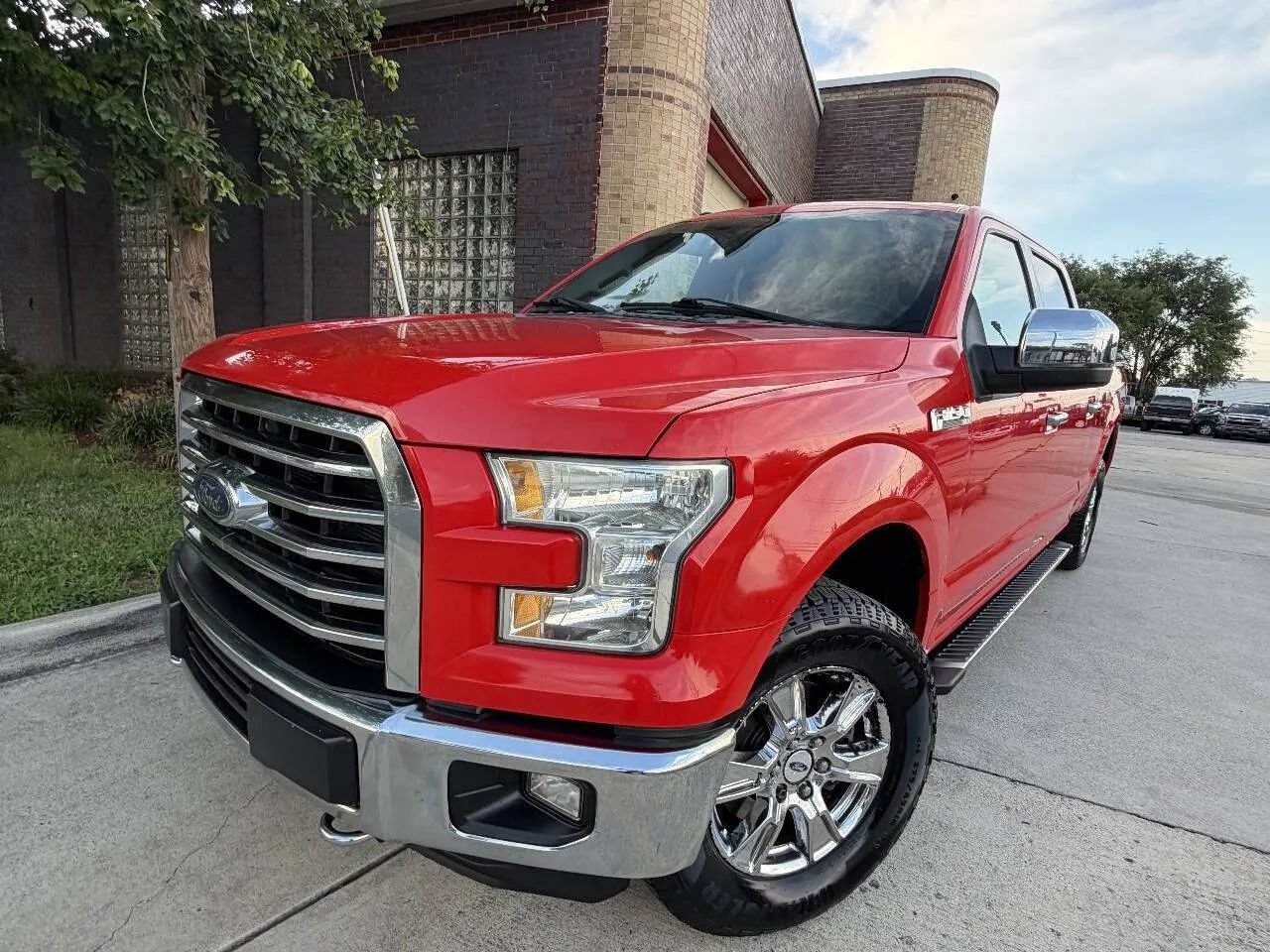 Used 2016 Ford F150 XLT w/ XTR Package AWD/4WD image 2