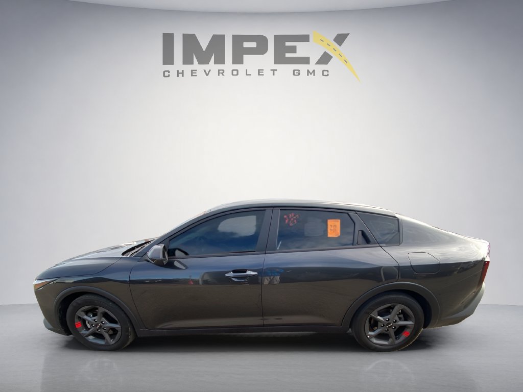 Used 2025 Kia K4 FWD image 2