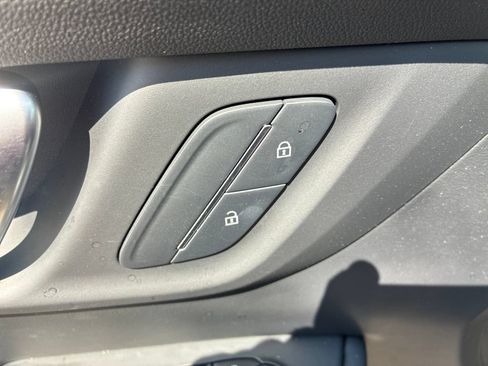 Used 2026 Buick Enclave Preferred FWD image 8