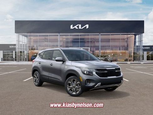New 2026 Kia Seltos LX image 8
