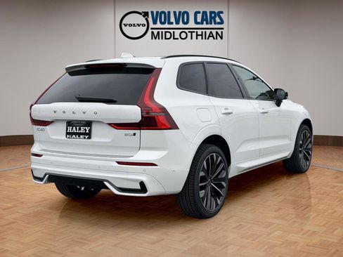 New 2026 Volvo XC60 B5 Ultra w/ Protection Package Premier AWD/4WD image 20