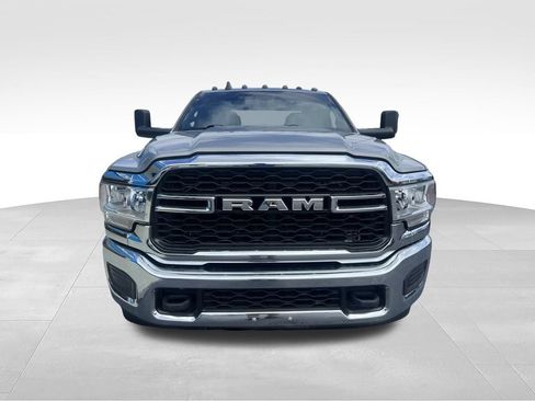 Used 2022 RAM 3500 Tradesman w/ Chrome Appearance Group AWD/4WD image 21
