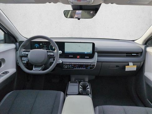 New 2026 Hyundai Ioniq 5 SE image 18