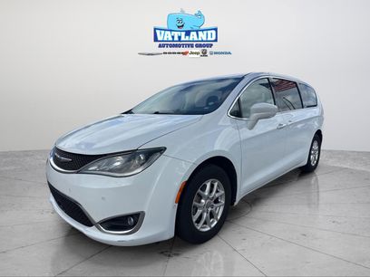Certified 2020 Chrysler Pacifica Touring w/ Advanced Safetytec Group