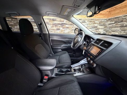 Used 2021 Mitsubishi Outlander Sport AWD image 14