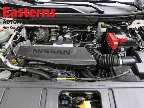 Used 2024 Nissan Rogue S AWD/4WD image 7