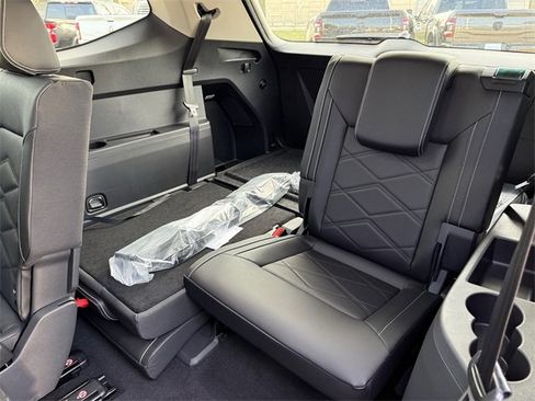 New 2026 Volkswagen Atlas SE image 21