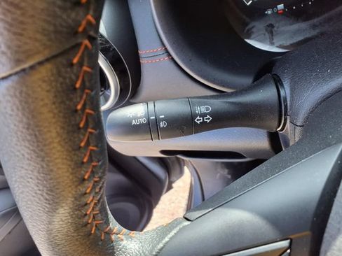 Used 2024 Nissan Kicks SR w/ Interior Electronics Package FWD image 10