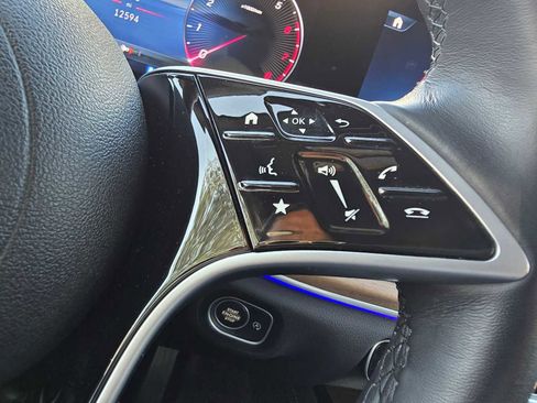 Certified 2025 Mercedes-Benz GLE 450 GLE 450 image 33