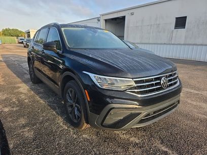 Used 2023 Volkswagen Tiguan SE