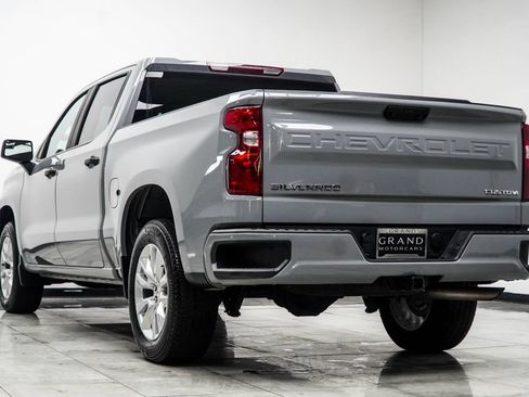 Used 2025 Chevrolet Silverado 1500 Custom RWD image 10