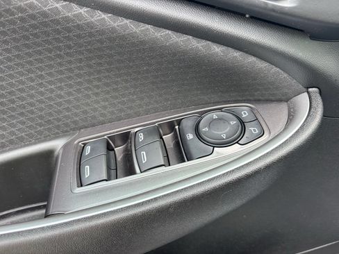 Used 2023 Chevrolet Malibu LT FWD image 13