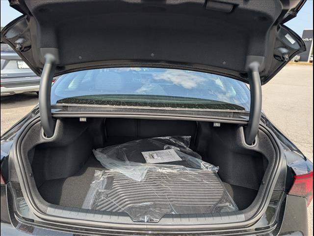 New 2026 Kia K5 LXS FWD image 13