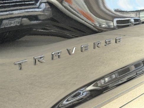 Used 2026 Chevrolet Traverse RS image 6