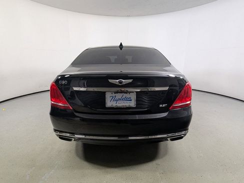Used 2017 Genesis G90 3.3T Premium RWD image 7