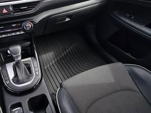 Used 2024 Kia Forte GT-Line image 16