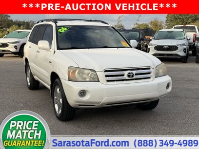 Used 2006 Toyota Highlander w/3rd Row