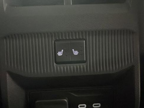 New 2026 Jeep Cherokee Overland w/ Trailer Tow Group image 36