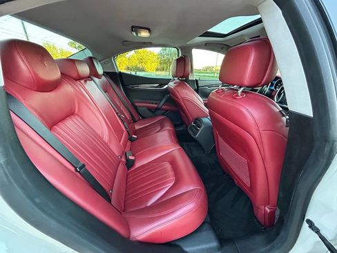 Used 2017 Maserati Ghibli image 14