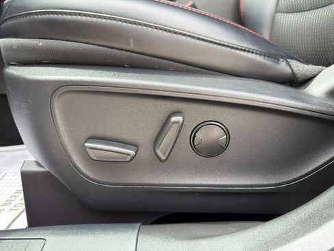 Used 2024 Ford Escape ST-Line w/ Tech Pack #1 FWD image 19