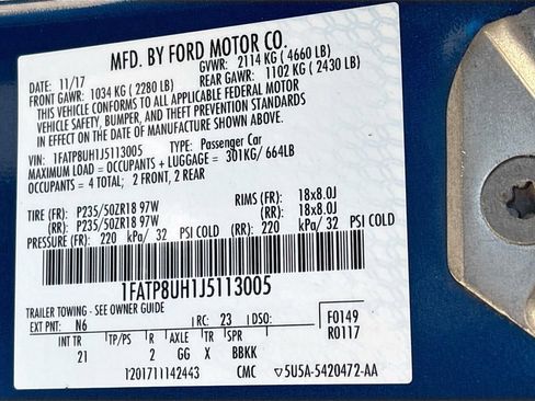 Used 2018 Ford Mustang Convertible w/ Equipment Group 101A image 30