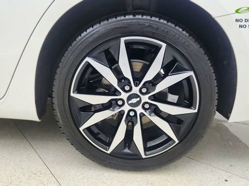 Used 2018 Chevrolet Malibu LT w/ Driver Confidence Package FWD image 58