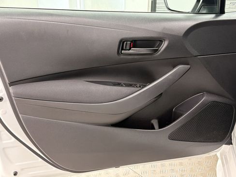 Used 2024 Toyota Corolla LE FWD image 19