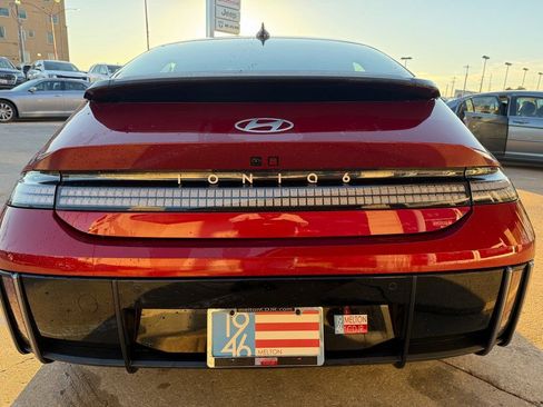 Used 2023 Hyundai Ioniq 6 SEL image 17