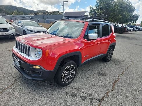 Used 2016 Jeep Renegade Limited FWD image 1