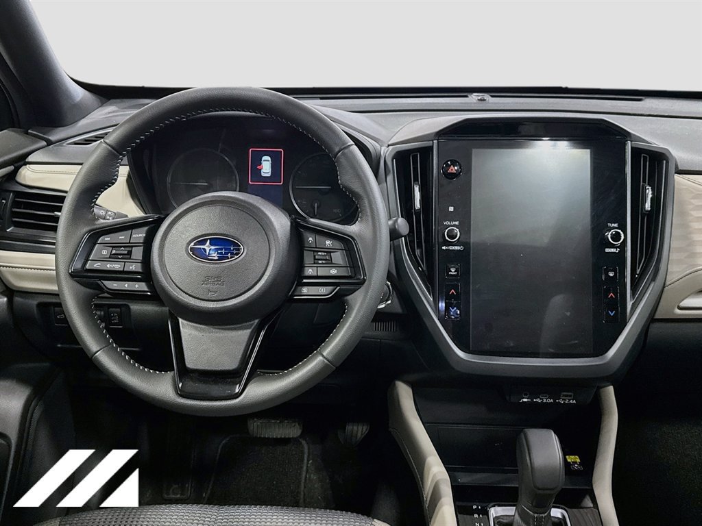 Used 2025 Subaru Forester Premium AWD/4WD image 23