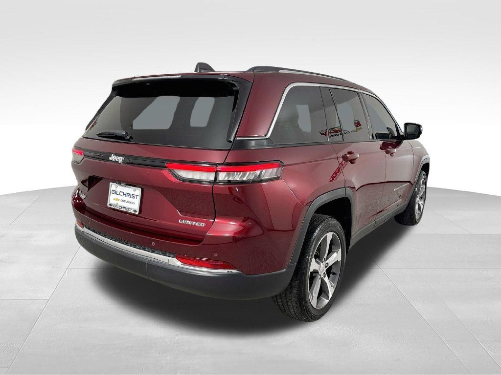 Used 2023 Jeep Grand Cherokee Limited RWD image 7