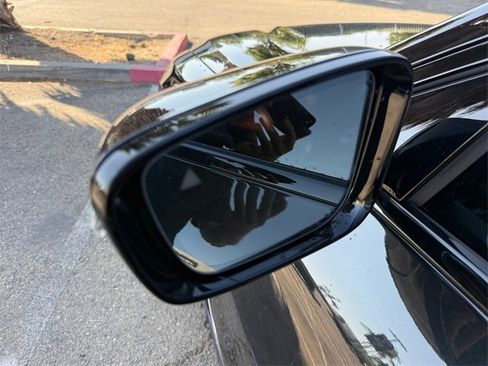 Used 2022 BMW i4 eDrive40 w/ Premium Package image 34