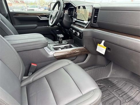 New 2026 GMC Sierra 1500 Elevation image 20