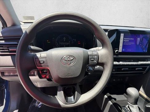 Used 2025 Toyota Camry LE FWD image 14