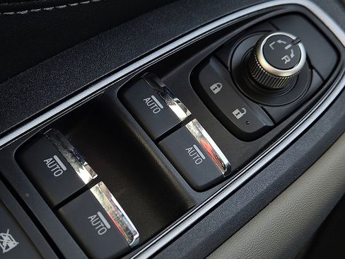 Certified 2023 Subaru Outback Limited image 18