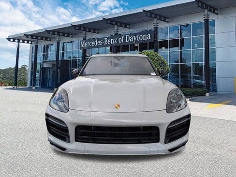 Used 2021 Porsche Cayenne GTS AWD/4WD image 9