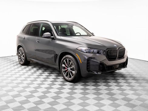 New 2026 BMW X5 xDrive50e w/ Executive Package image 9
