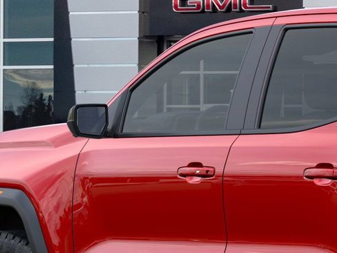 New 2026 GMC Canyon AT4 w/ Technology Plus Package AWD/4WD image 15