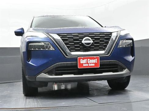 Used 2023 Nissan Rogue SV FWD image 29