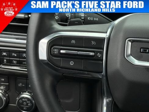 Used 2025 GMC Yukon Denali AWD/4WD image 15