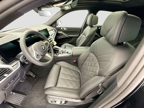 New 2027 BMW X6 xDrive40i w/ Premium Package AWD/4WD image 18